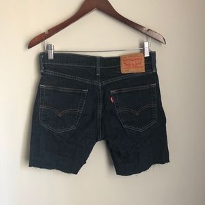 Dark blue Denim Levi’s shorts
